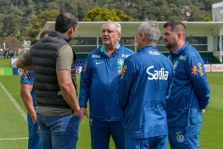 Samir Xaud acompanhou de perto o treino da Seleção Sub-17 na Granja Comary, em Teresópolis