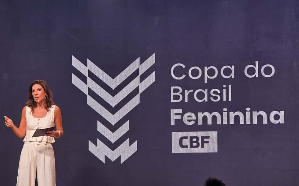 Imagem do sorteio da Copa do Brasil Feminino na sede da CBF
