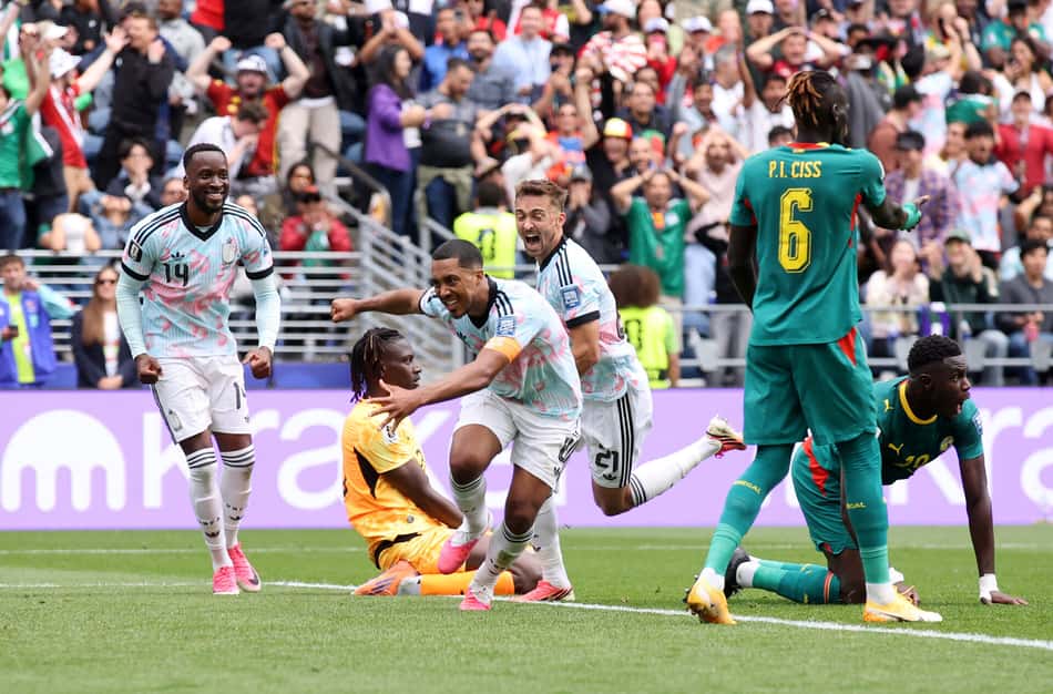Tielemans marcou o gol de empate da Bélgica contra Senegal aos 44 minutos do segundo tempo