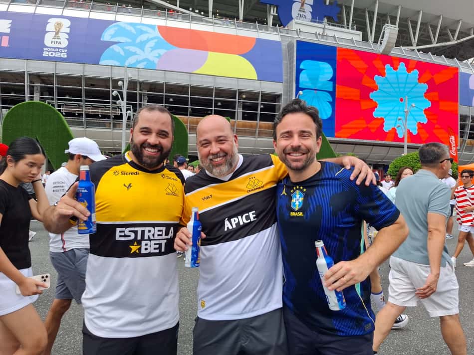 Torcedores do Criciúma antes de Noruega x Inglaterra