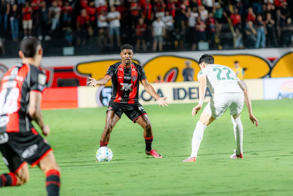 Vitória e Palmeiras
