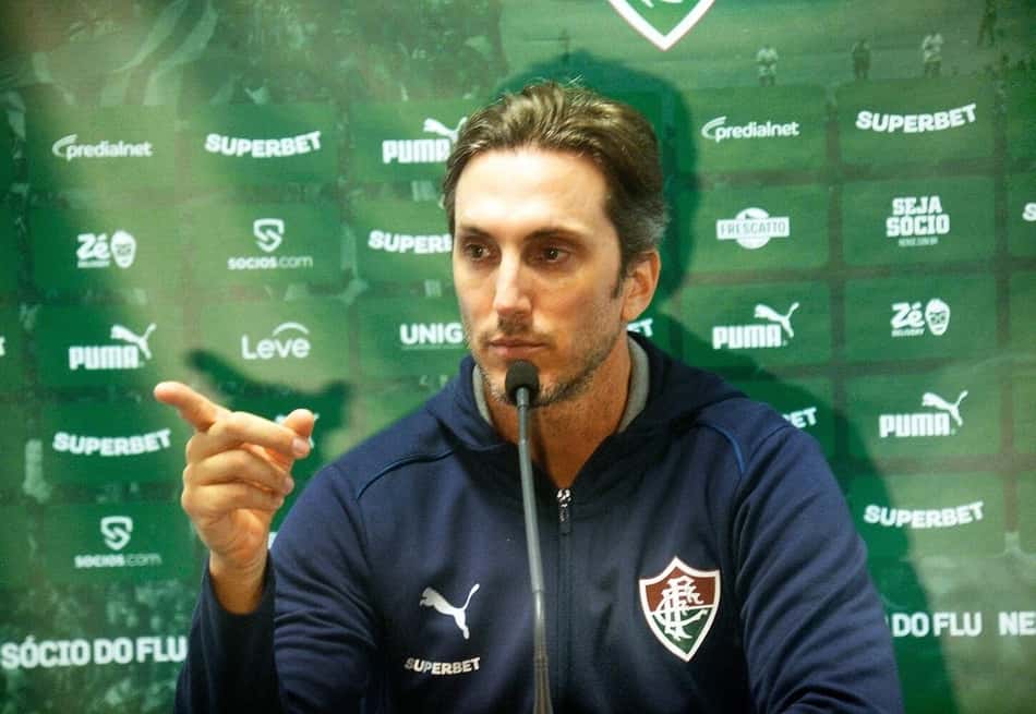 Zubeldía em coletiva após Grêmio x Fluminense