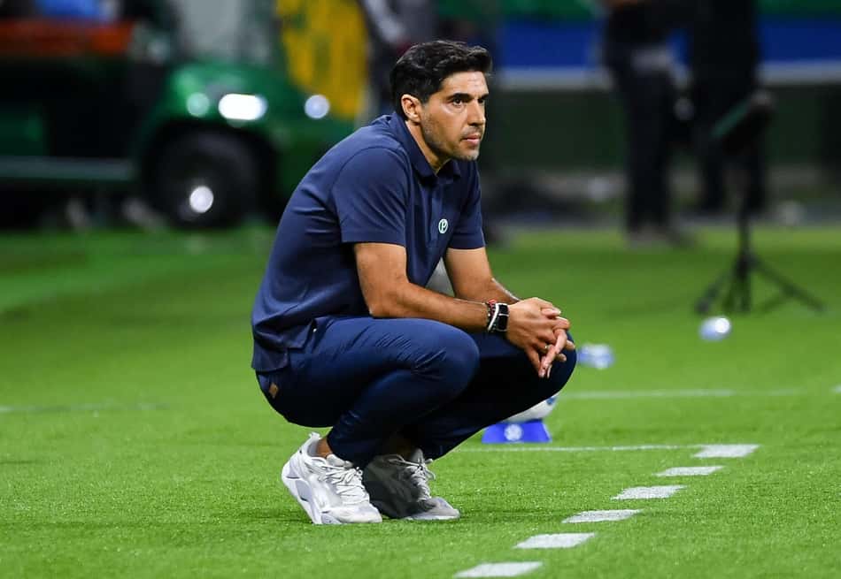 Abel Ferreira comanda o Palmeiras contra o Junior Barranquilla (Foto: Roberto Casimiro /Fotoarena/Folhapress)