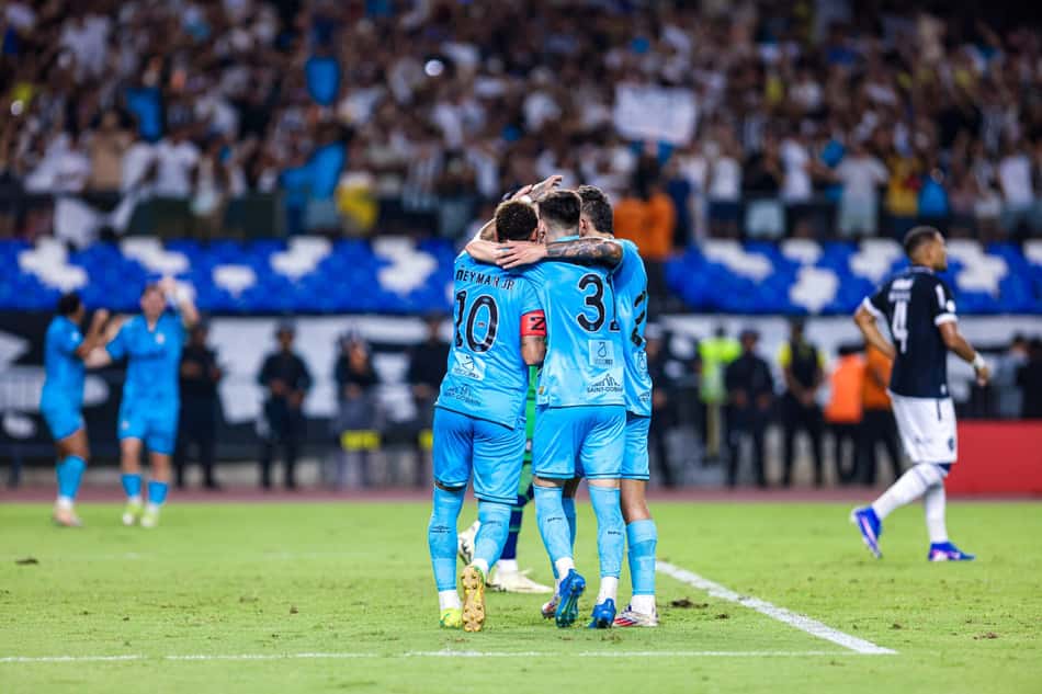 Elenco do Santos comemora gol de Rony no Mangueirão. (Foto: Agif/Folhapress)