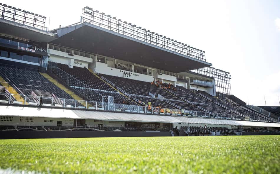 Estádio Urbano Caldeira, Vila Belmiro.