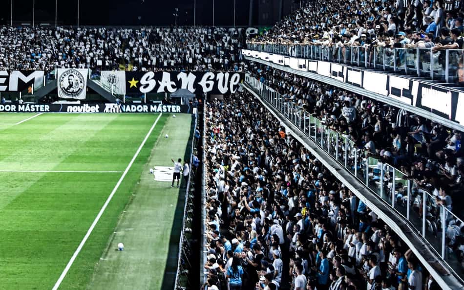 Estádio Urbano Caldeira, Vila Belmiro.