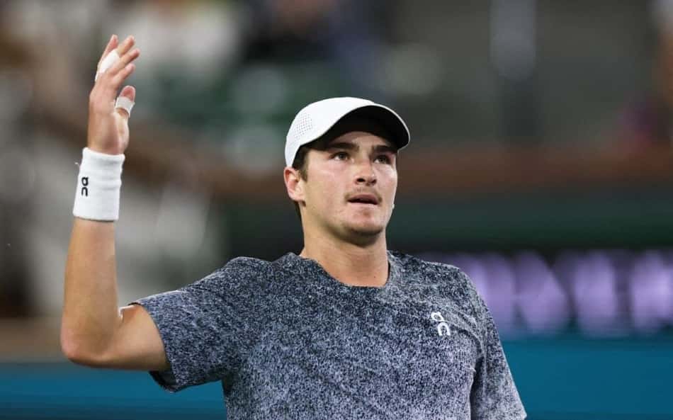 João Fonseca na derrota para o italiano Jannik Sinner no Masters 1000 de Indian Wells (