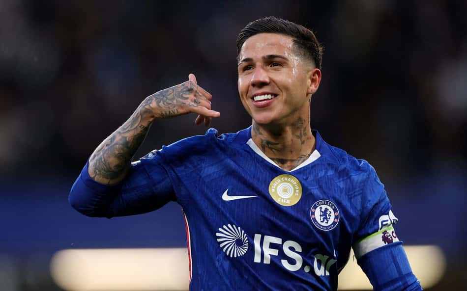 Enzo Fernández em ação pelo Chelsea