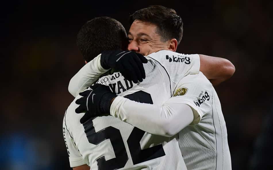 Corinthians segue invicto na competição (Foto: Dante Fernandez / AFP)