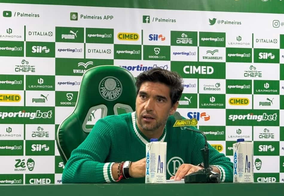 Abel admite culpa e valoriza o Palmeiras: 'Elenco de 1,4 bi'