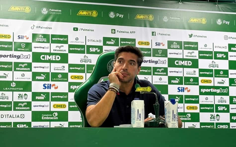 Denílson criticou a postura de Abel Ferreira após empate do Palmeiras (Foto: Vitor Palhares/ Lance!)