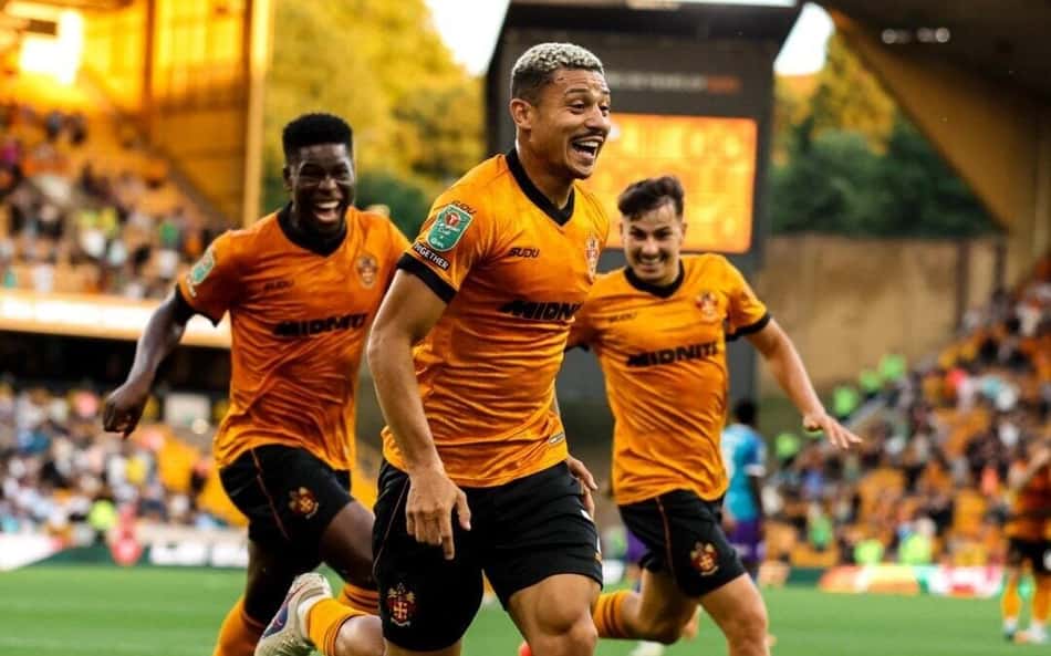 André comemora gol marcado pelo Wolverhampton sobre o Port Vale, pela Copa da Liga Inglesa
