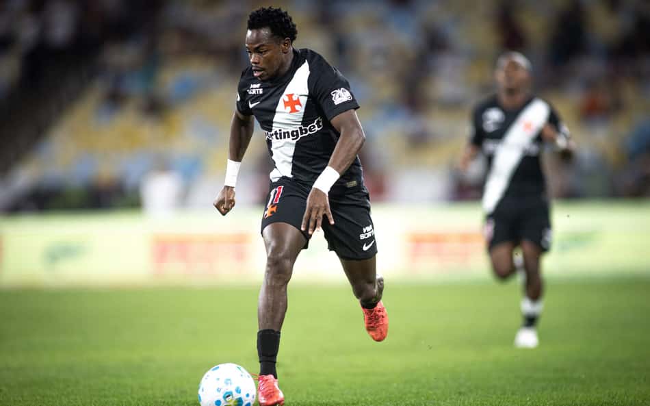 Andres Gómez em ação pelo Vasco na Copa do Brasil
