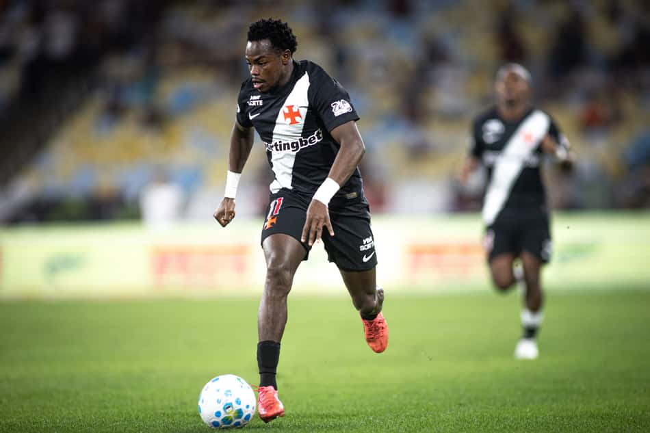 Andres Gómez em ação pelo Vasco na Copa do Brasil