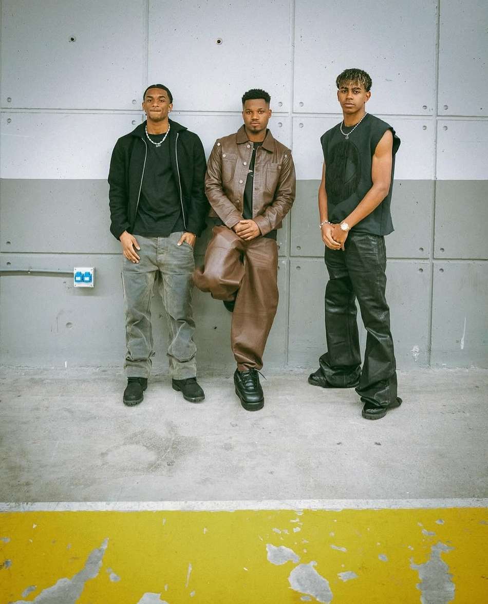 Ansu Fati, Balde e Yamal em fotos juntos