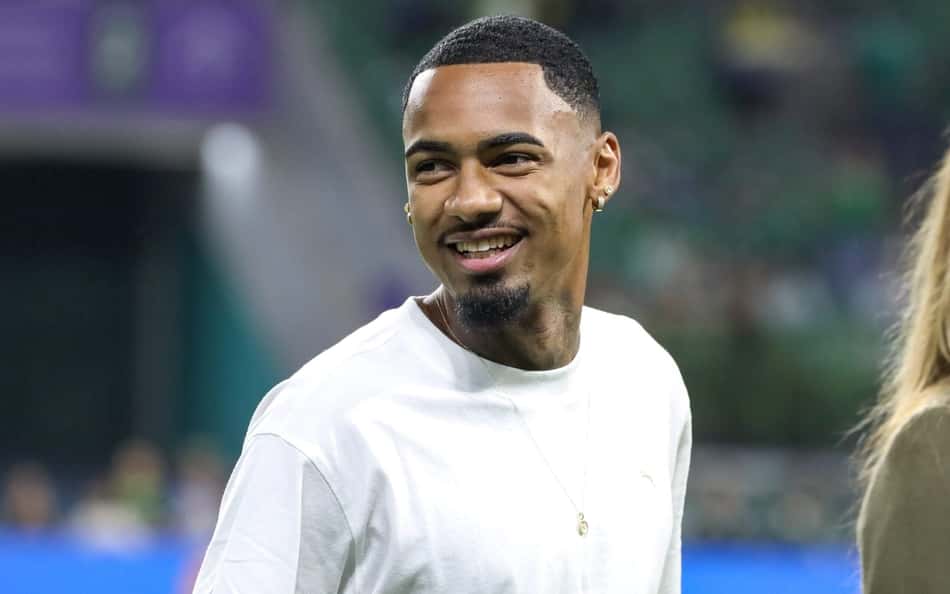 Anunciado pelo City, europeus reagem a chegada de Allan, ex-Palmeiras (Foto: Marina Uezima/Brazil Photo Press/Folhapress)