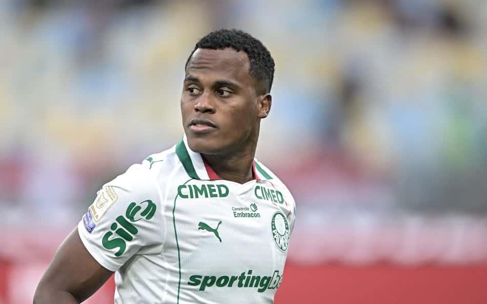 Arias em ação durante Fluminense x Palmeiras