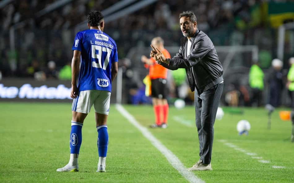ANÁLISE: Artur Jorge aposta em Cruzeiro reserva que não corresponde