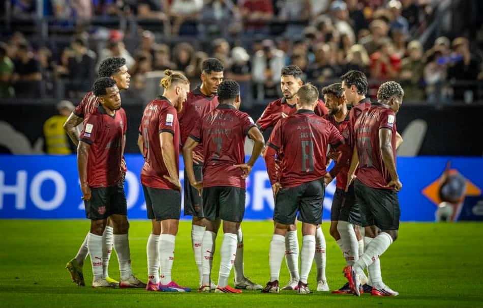 Atletas do Bragantino (Foto: reprodução RBB)