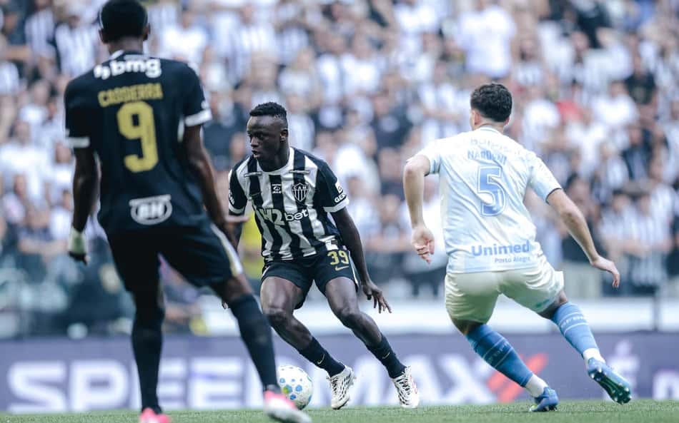 Veja gol em Atlético-MG x Grêmio: Vitor Hugo abre o placar
