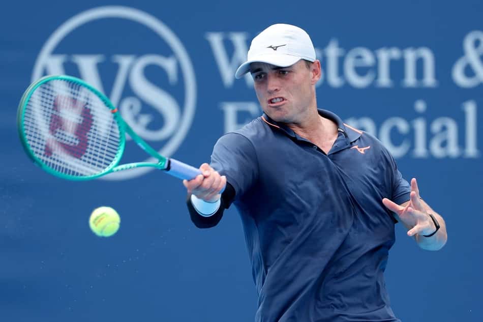Australiano Cristopher O'Connell na vitória sobre o norueguês Casper Ruud