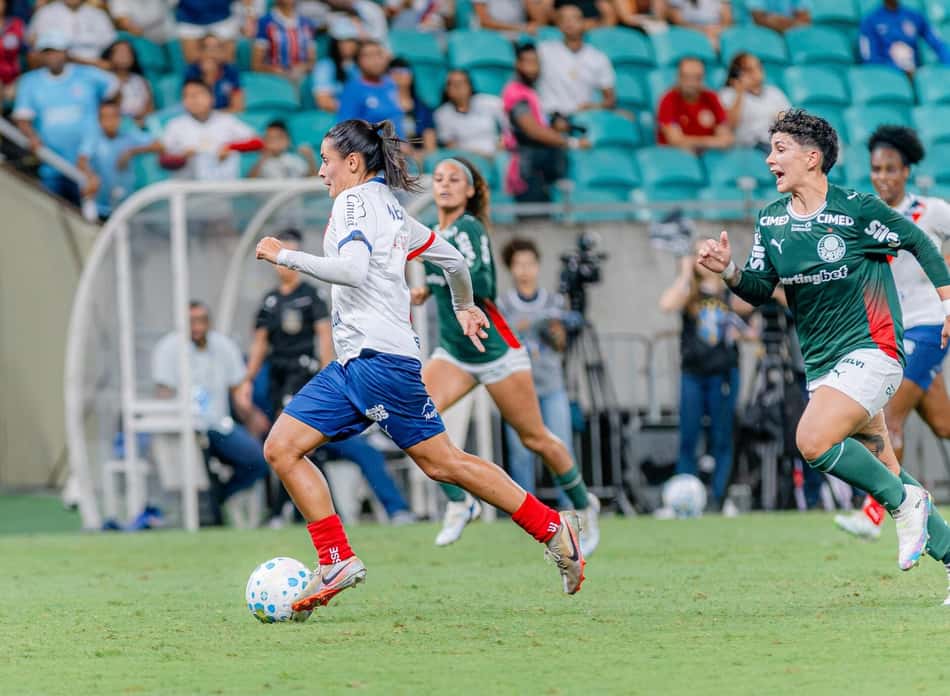 Ângela, jogadora do Bahia durante partida contra o Palmeiras no estádio Fonte Nova pelo campeonato Brasileiro Feminino 2026.