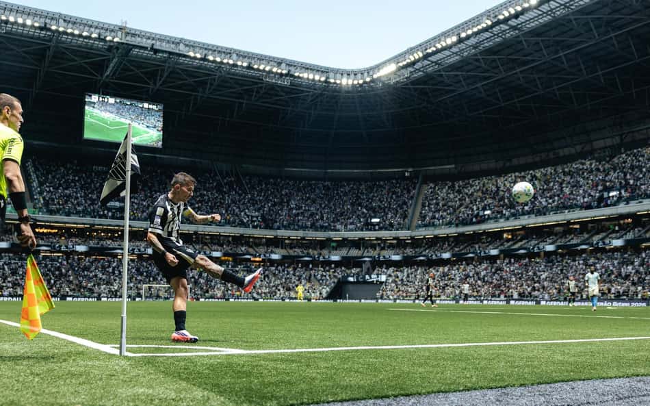 Bernard na Arena MRV (Foto: Pedro Souza / Atlético)