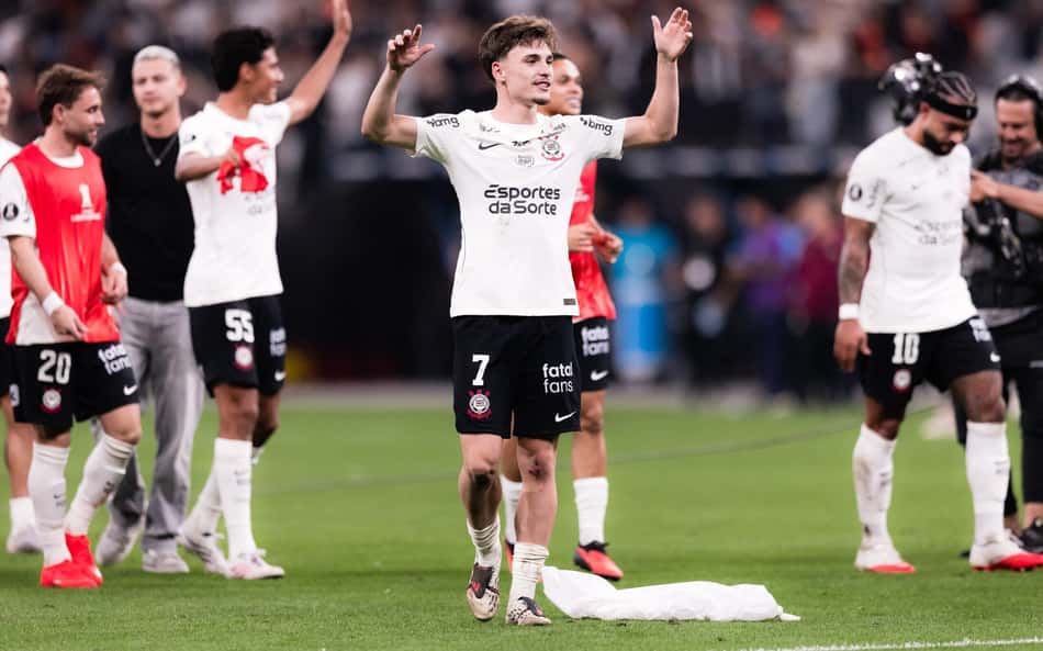 Bidon marcou o gol da vitória do Corinthians