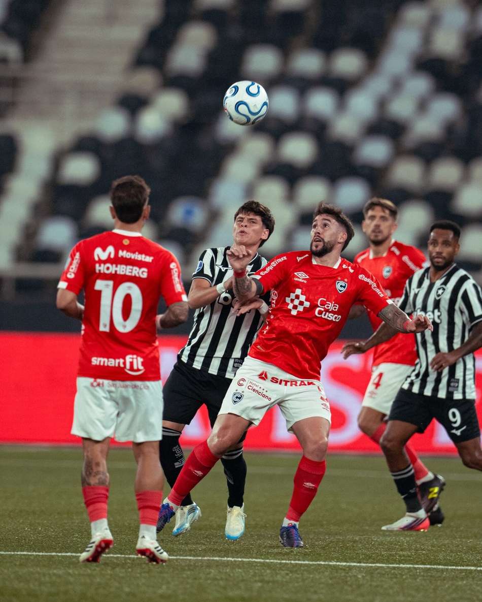 Botafogo venceu, mas foi eliminado para o Cienciano por 6 a 2 no agregado (Foto: Divulgação/Cienciano)