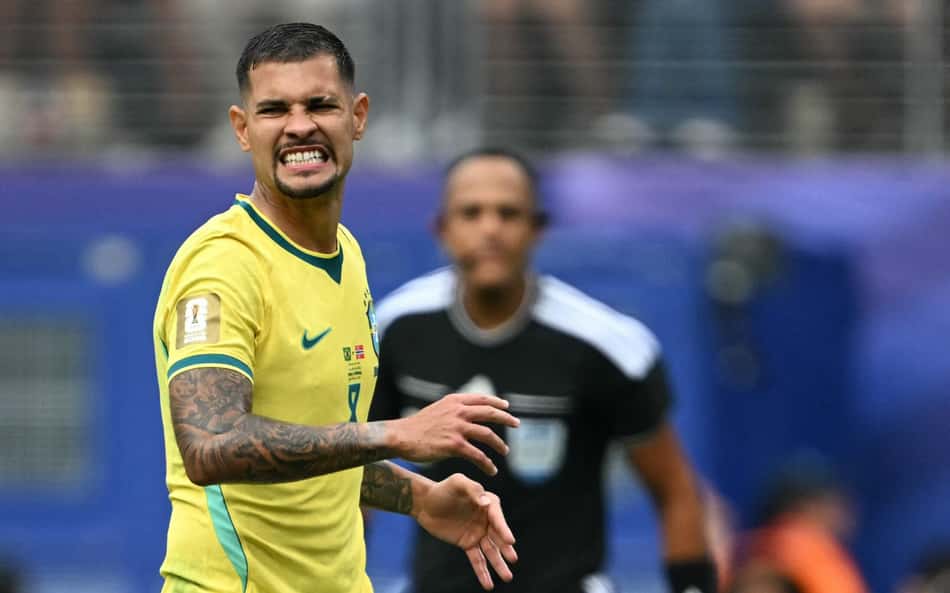 Bruno Guimarães lamenta pênalti perdido em Brasil x Noruega pelas oitavas de final da Copa do Mundo 2026