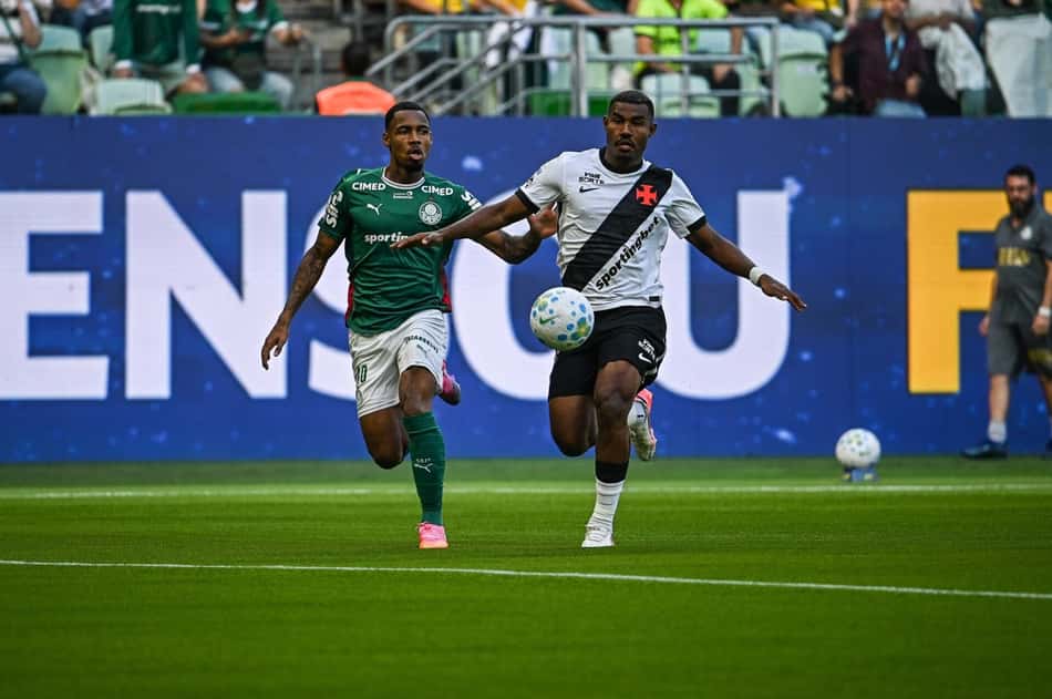 Allan e Cuiabano durante Palmeiras x Vasco