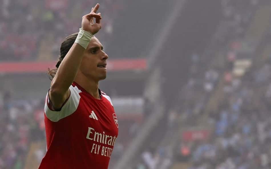 Calafiori abriu o placar em Arsenal x Manchester City