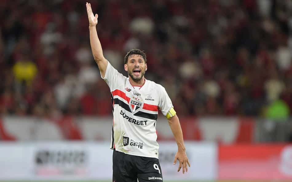 Calleri pelo São Paulo
