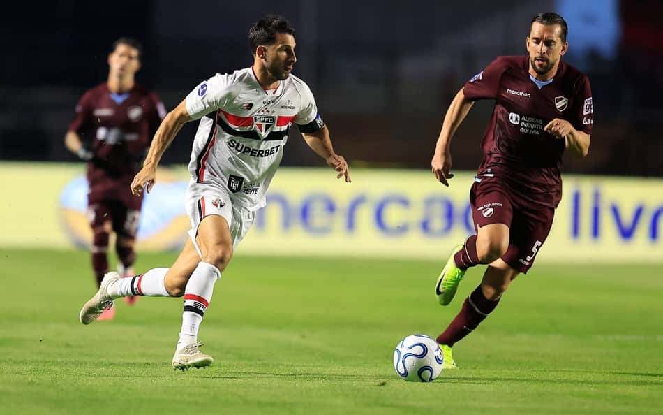 Ídolo do São Paulo, Calleri volta ao palco onde impressionou Maradona