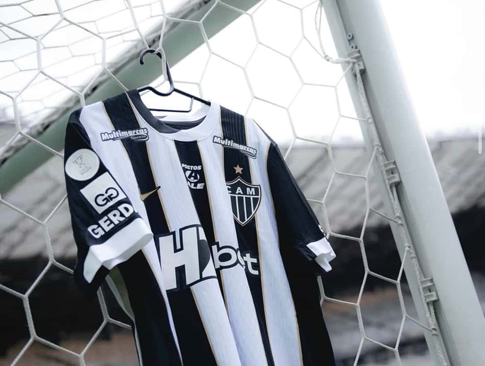 Camisa do Atlético no Mineirão (Foto: Pedro Souza / Atlético)