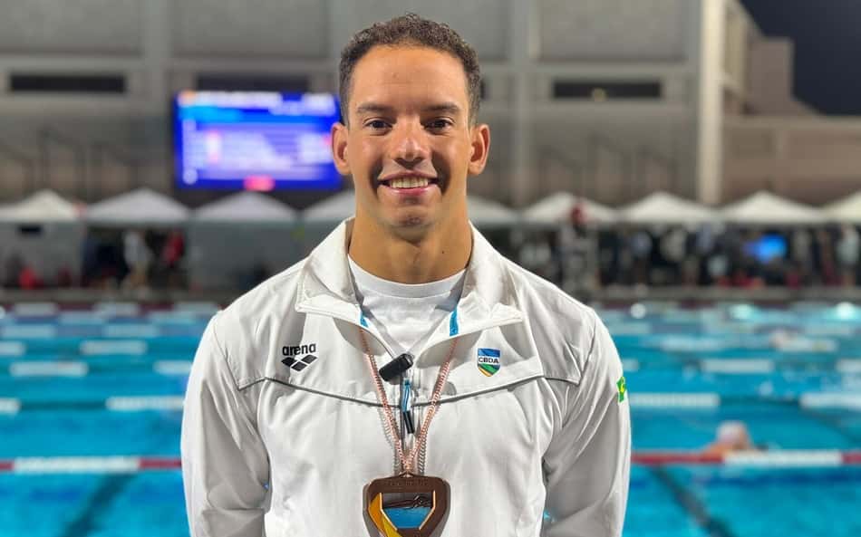 Caribé iguala marca de Cielo e Thiago Pereira no Pan-Pacífico