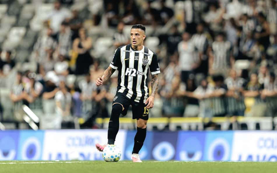 Castaño estreia pelo Atlético (Foto: Pedro Souza / Atlético)