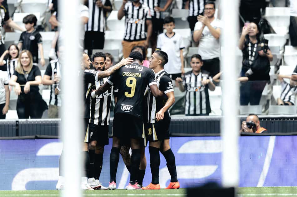 Comemoração de gol Atlético (Foto: Pedro Souza / Atlético)