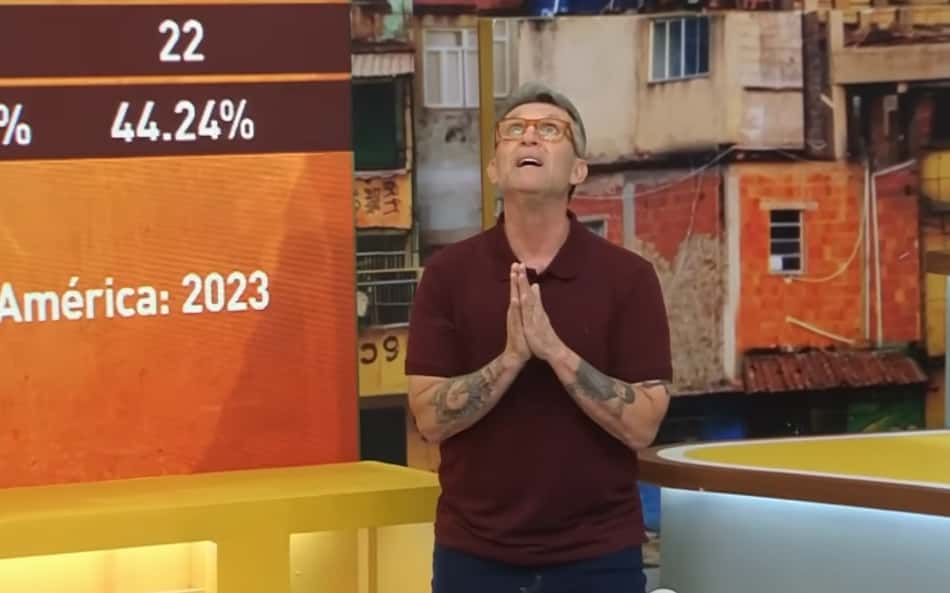 Neto questiona Memphis sobre volta ao Corinthians: 'Por que não veio antes?'