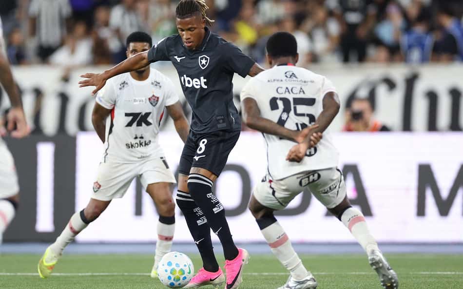 Botafogo terá retornos importantes para o clássico com o Flamengo