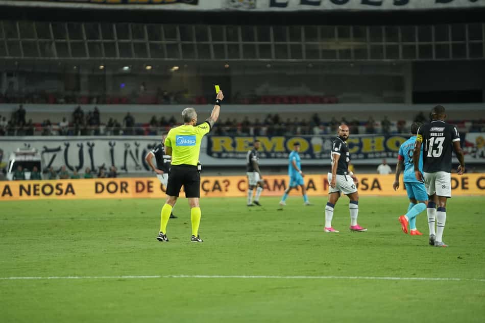 Daronco apitou Remo x Santos pela Copa do Brasil
