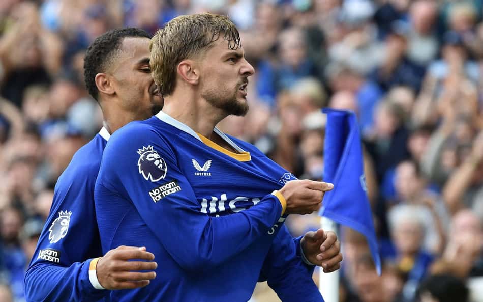 Everton derrota Crystal Palace e inicia temporada com vitória convincente