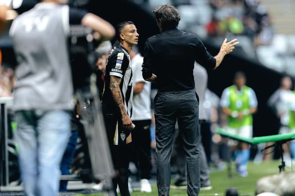 Domínguez x Gremio (Foto: Pedro Souza / Atlético)