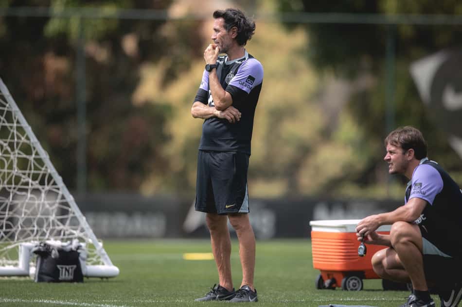 Domínguez treino preparação contra o Cruzeiro (Foto: Pedro Souza / Atlético)