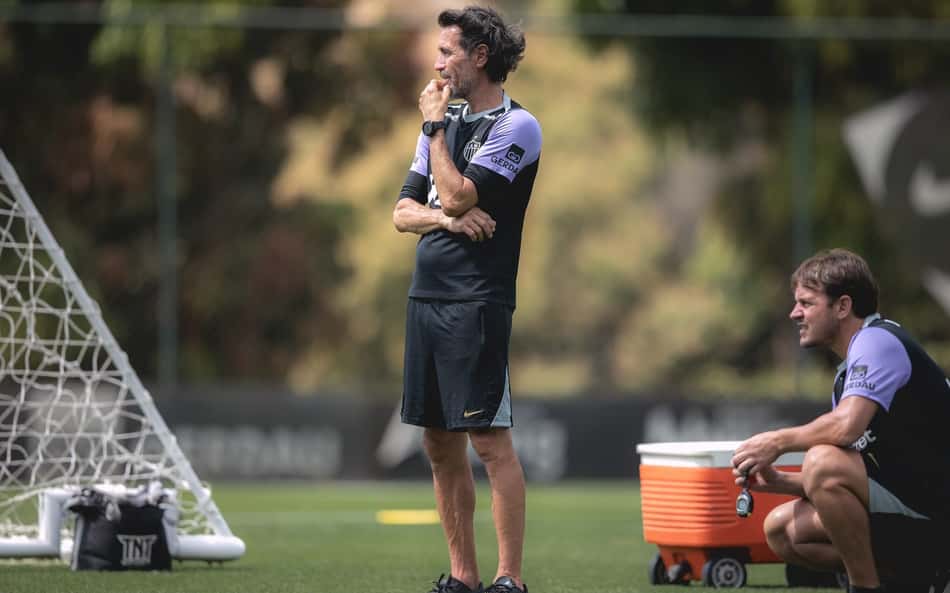 Domínguez treino preparação contra o Cruzeiro (Foto: Pedro Souza / Atlético)