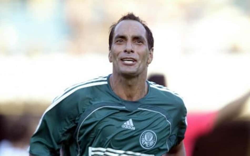 Edmundo com a camisa do Palmeiras