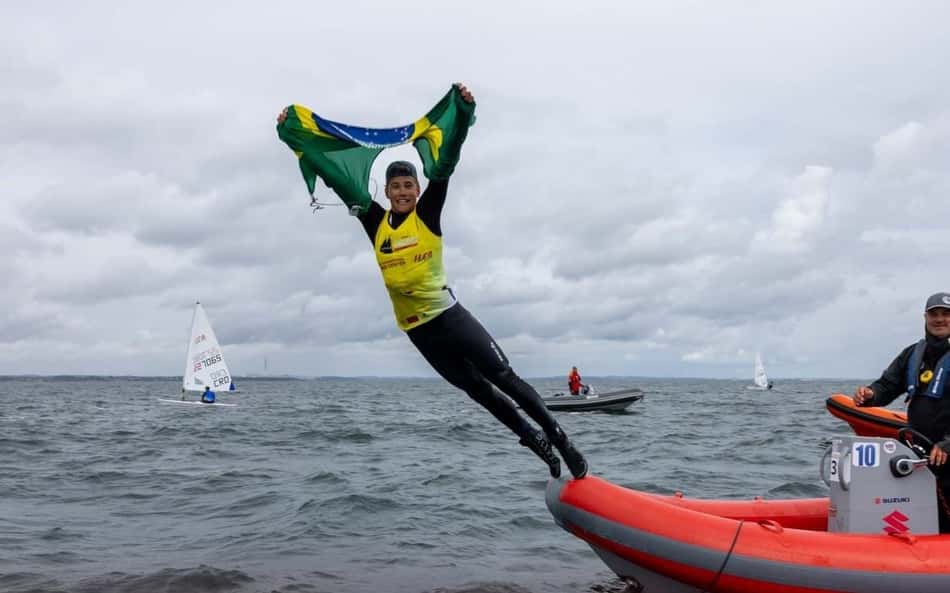 Filho de Robert Scheidt vence Mundial Juvenil de Vela