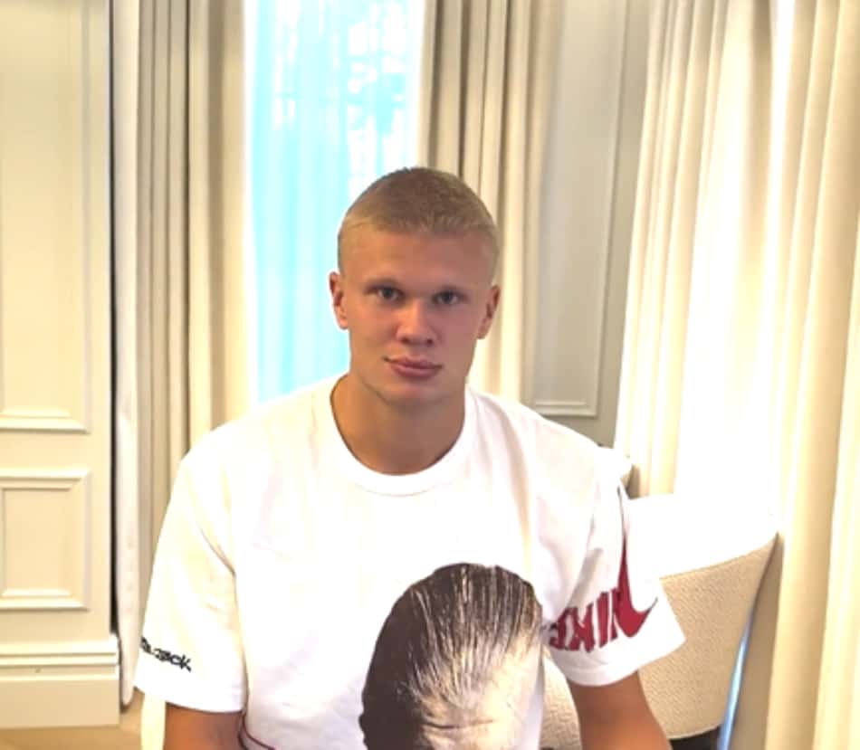 Erling Haaland publica novo visual antes de jogo do City (Foto: Reprodução)