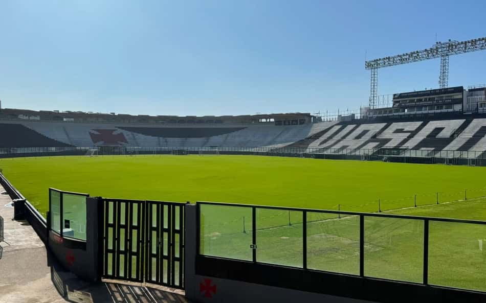 Estádio de São Januário durante a pausa da Copa do Mundo