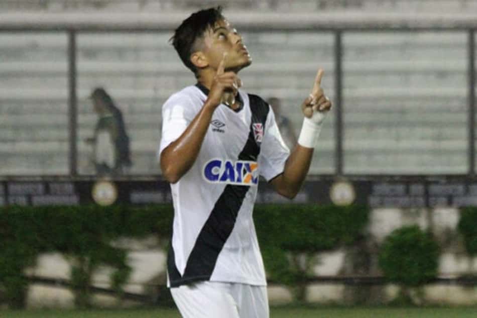 Evander foi revelado pelo Vasco da Gama